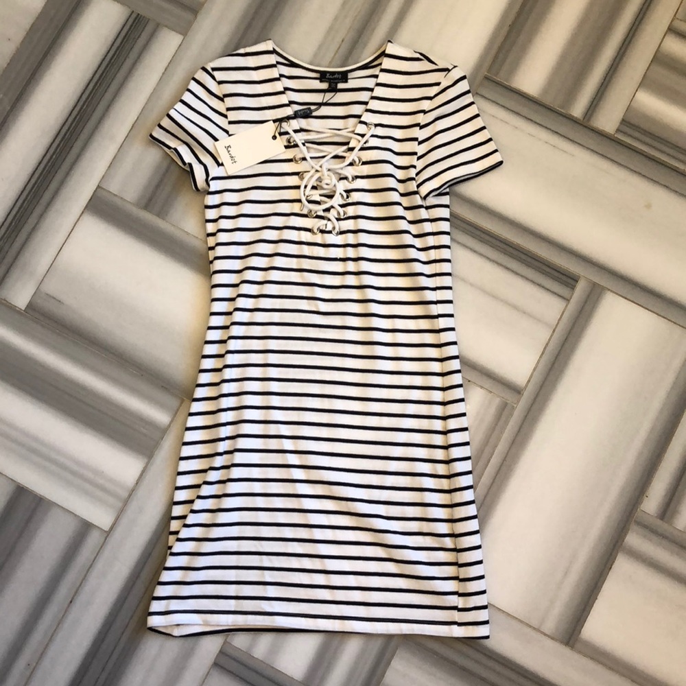 NWT Bardot Black and White Tie Dress